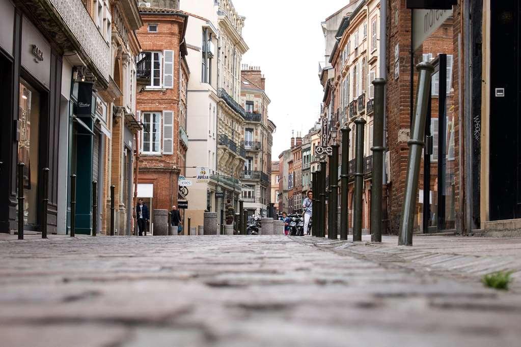 Hotel Le Barry, Toulouse Nord Gratentour Buitenkant foto